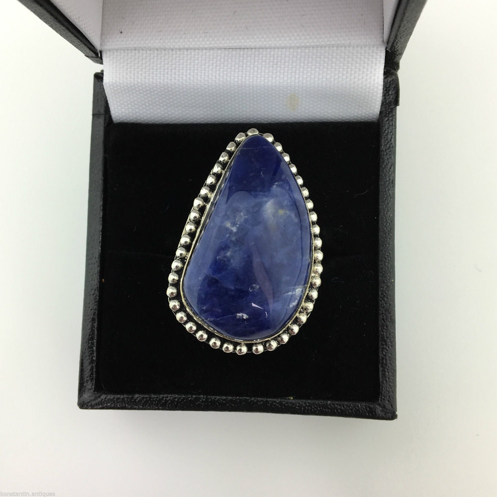 Vintage sterling silver ring with Lapis Lazurite cabochon