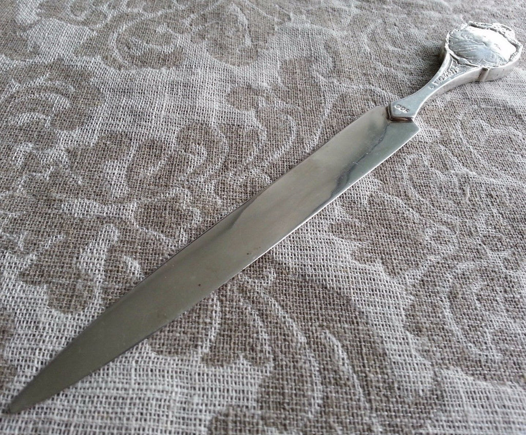 Antiker Brieföffner aus massivem Silber 800 im deutschen klassischen Stil