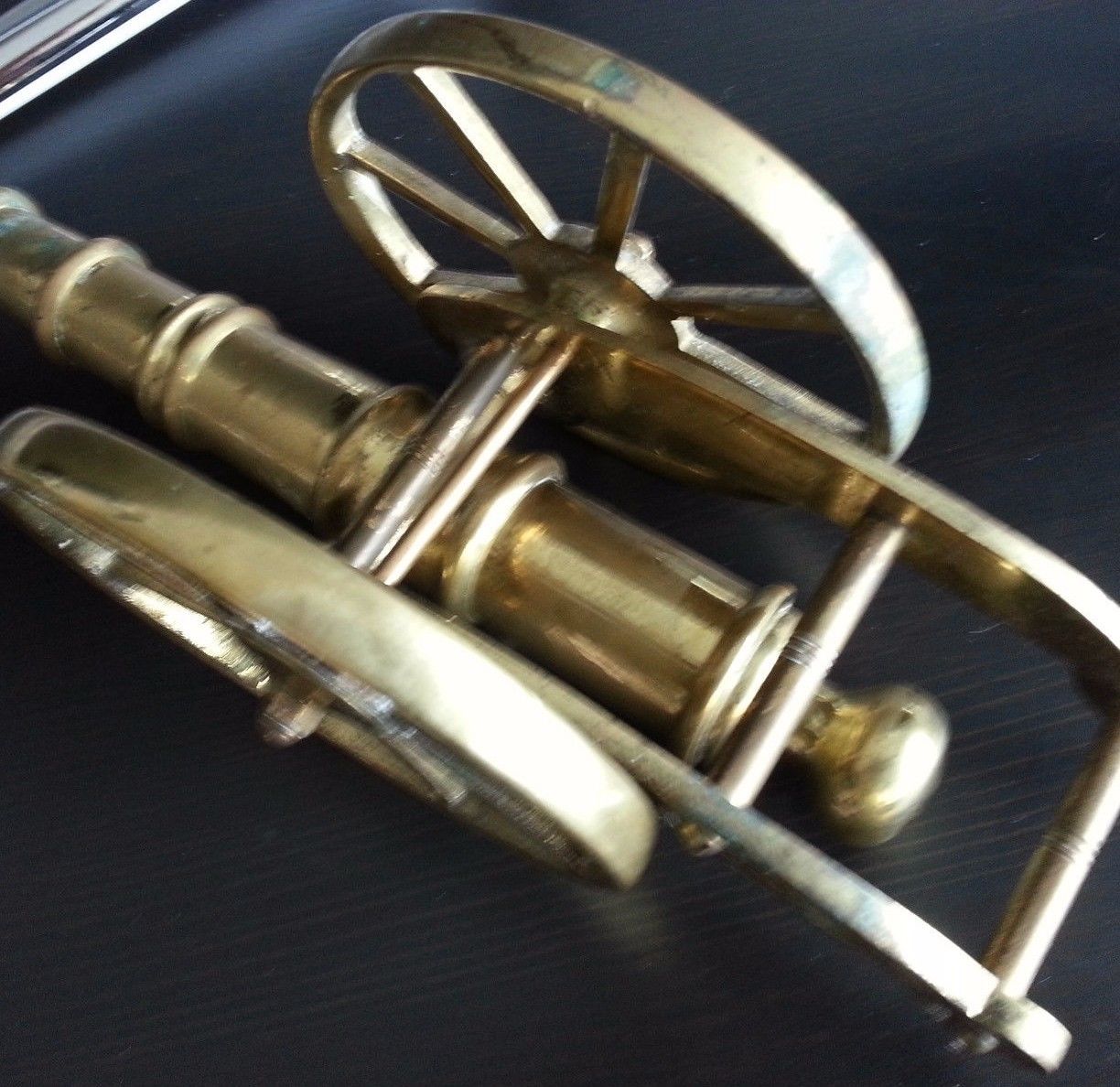 Modelo antiguo Obús / cañón antiguo 1827 g estatua de latón gran Imperio Británico