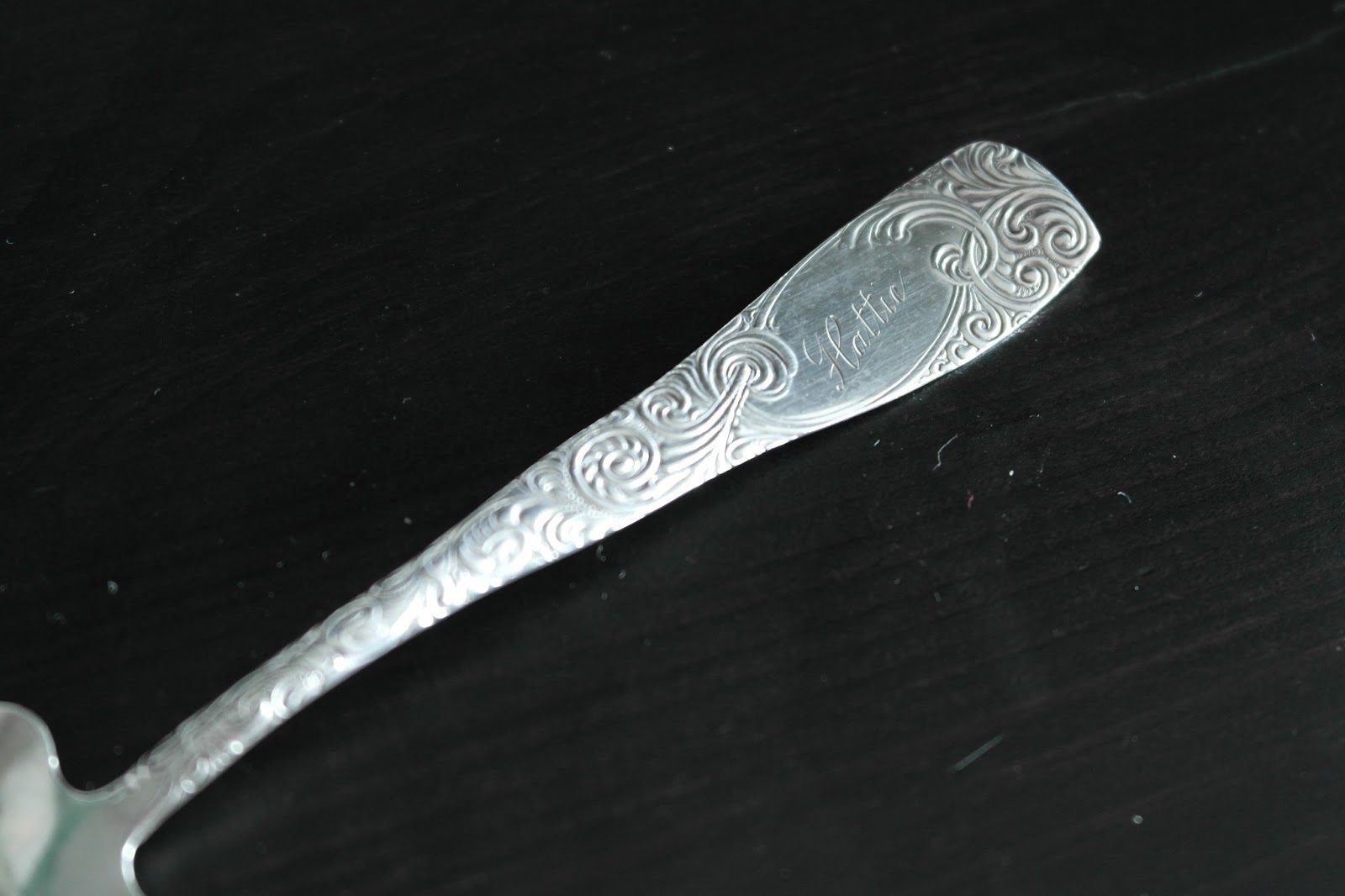 Cuchara tamiz de polvo antigua de plata de ley Bechard