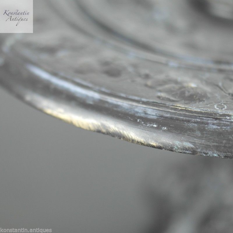 Tazza antigua de bronce patinado Francés clásico