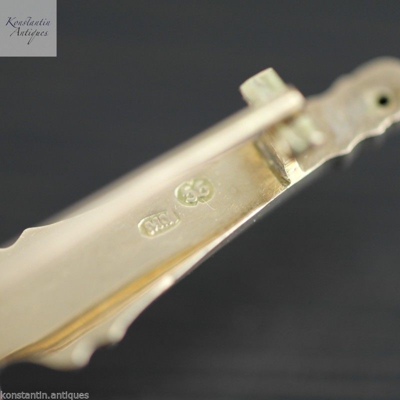 Antike kaiserlich-russische Brosche aus 56 Gold mit Rubin und Perlen aus dem Jahr 1909 – Au Diamant du cap