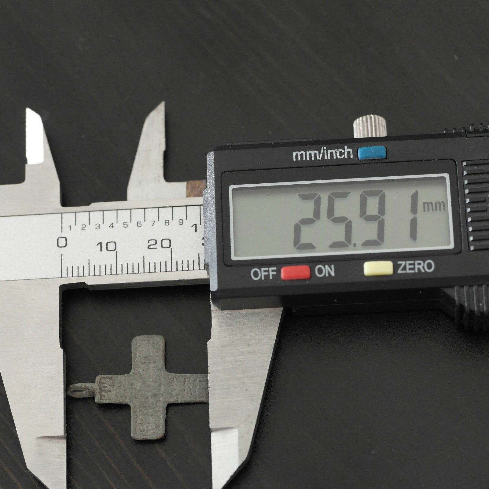 Antikes massives Kreuz des Russischen Reiches Orthodoxe Altgläubige