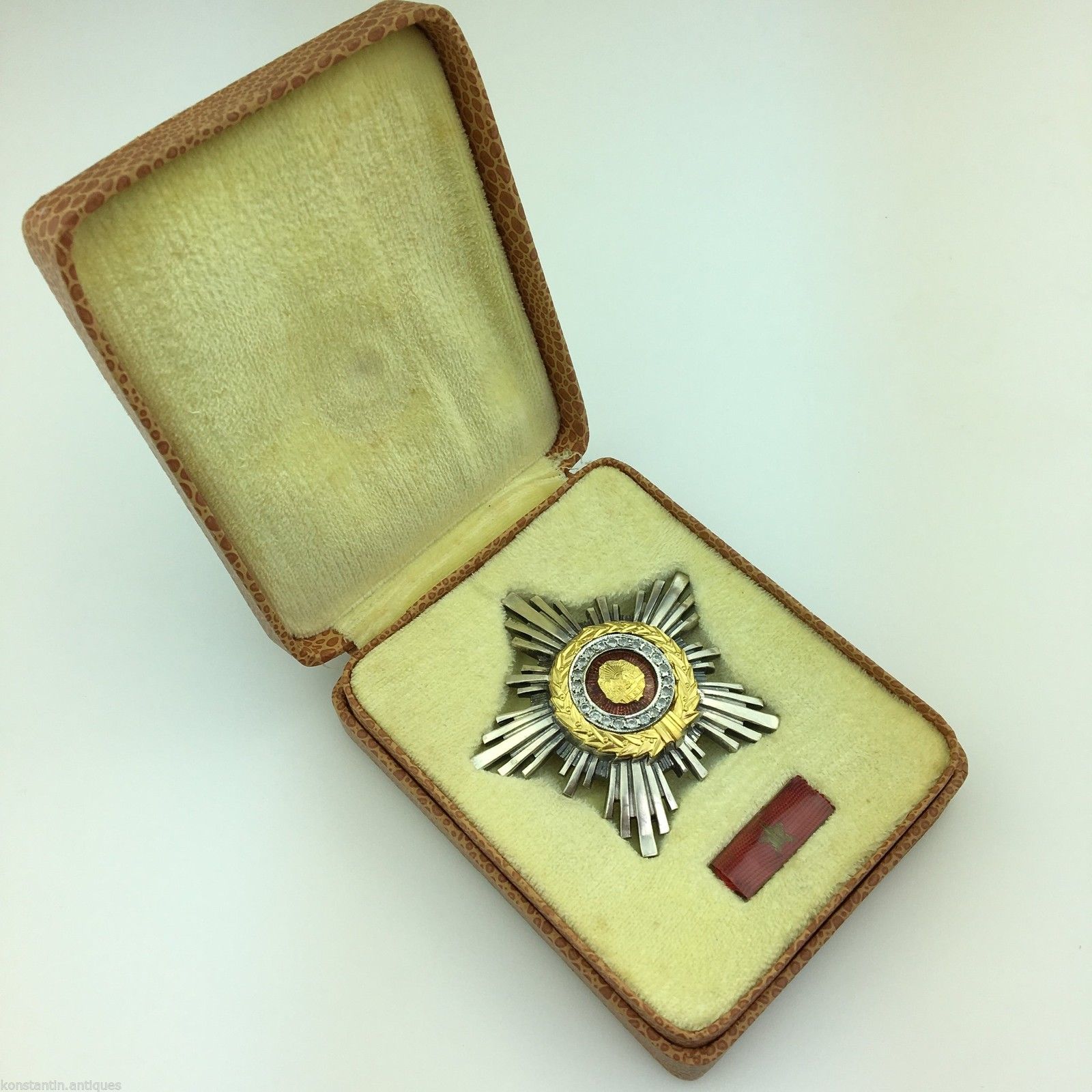 Vintage 1960s enamel solid silver order star 22 brilliant cut CZ  class III RSR