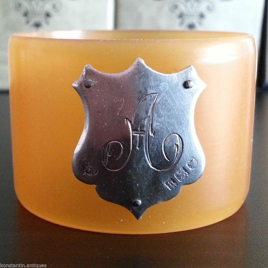 Antiguo servilletero de baquelita de 1903 escudo de plata maciza Londres A 