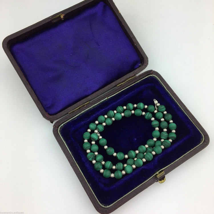 Antike Perlenkette aus Malachit und Sterlingsilber