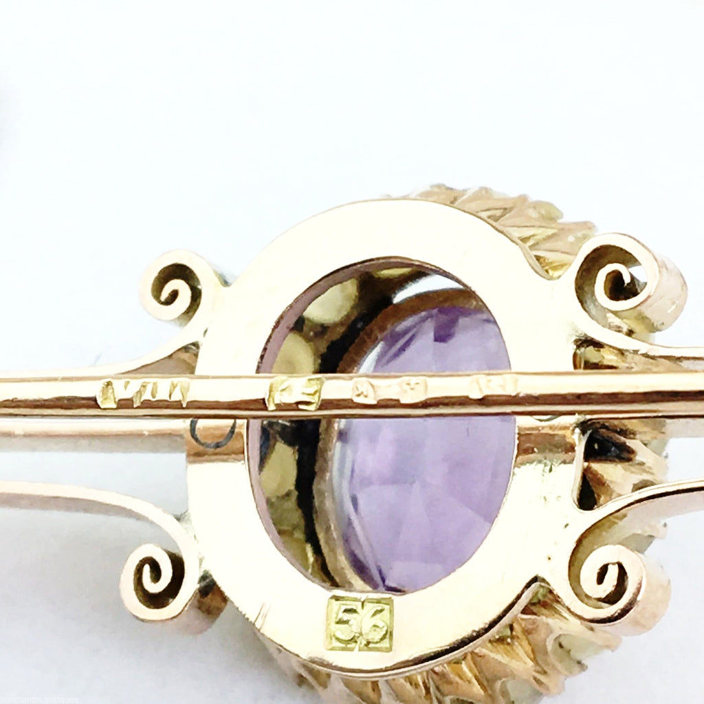 Antike russische Empire-Brosche aus 56-Gold mit Amethyst- und Saatperlengruppe