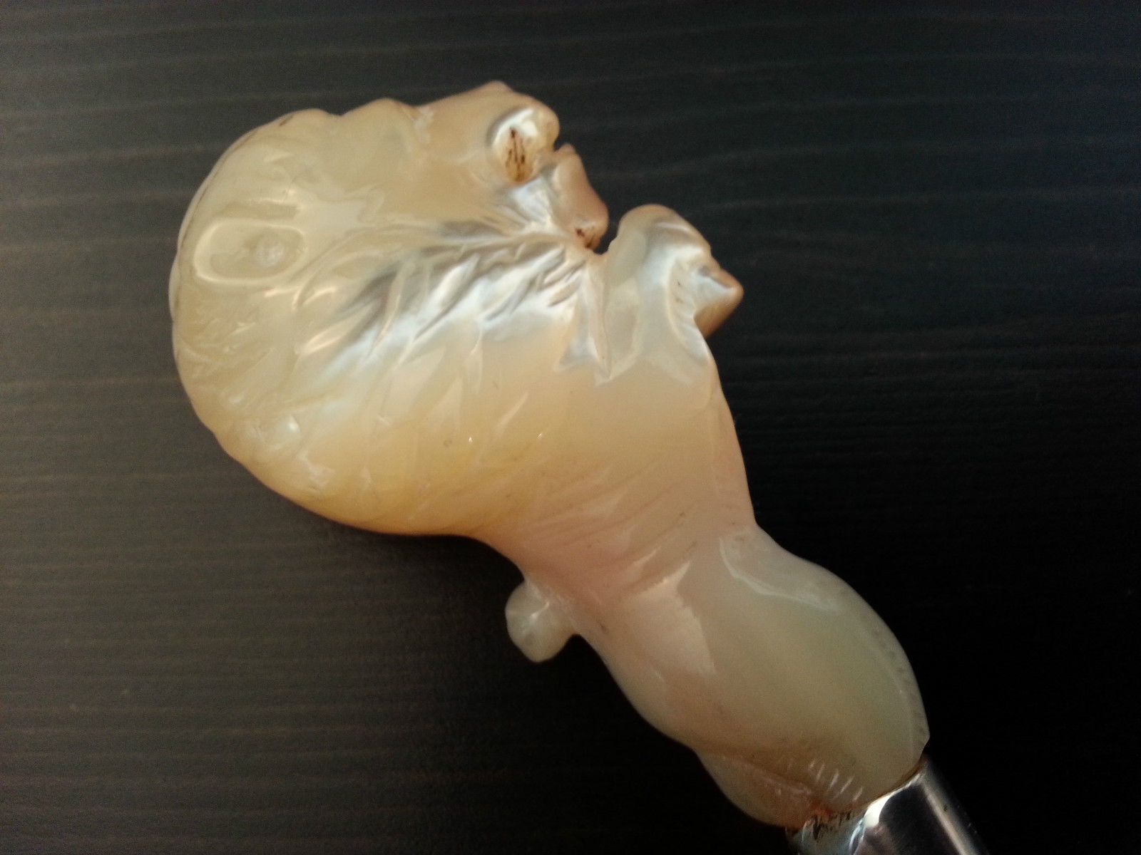 Vintage-Brieföffner aus Sterlingsilber mit Perlmutt-Löwe ​​wie aus Game of Thrones 