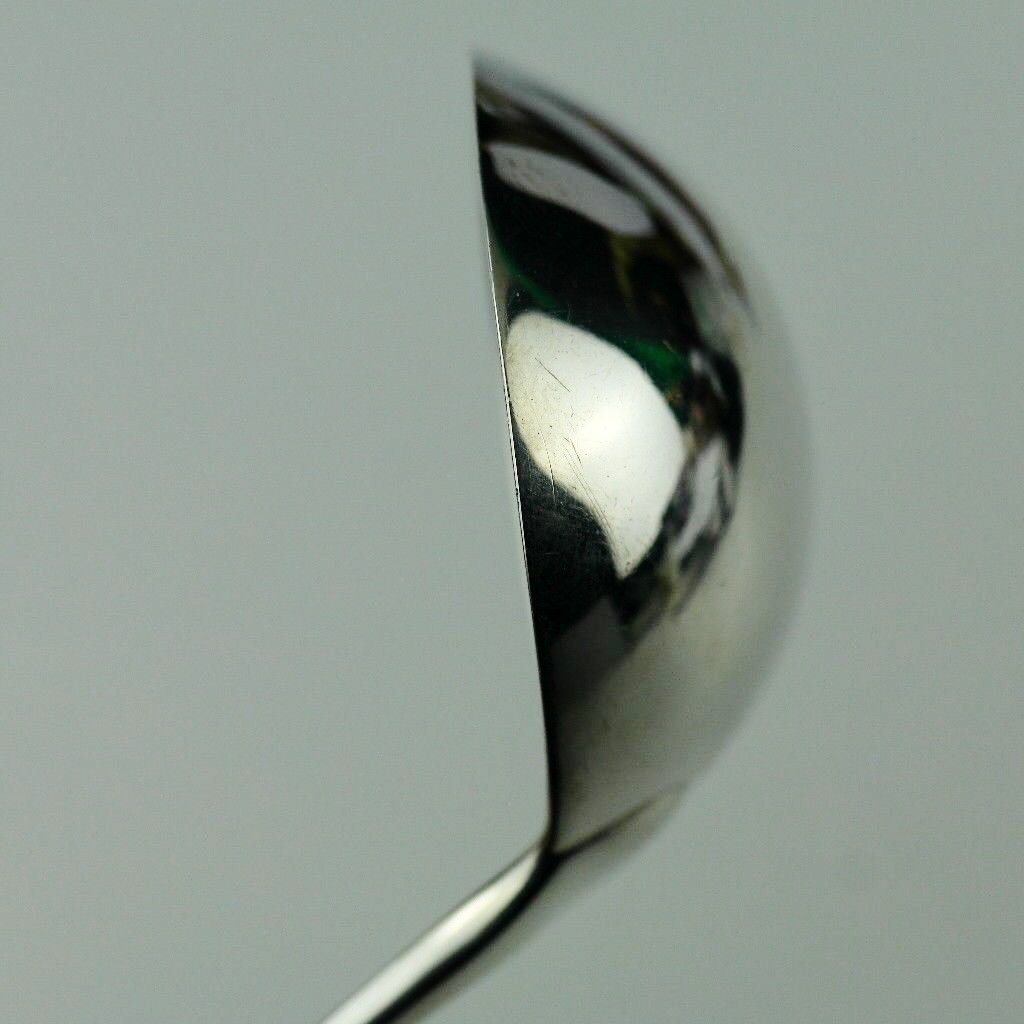 Antiguo cucharón de plata maciza de 1829 Imperio Británico de Jorge del siglo XIX