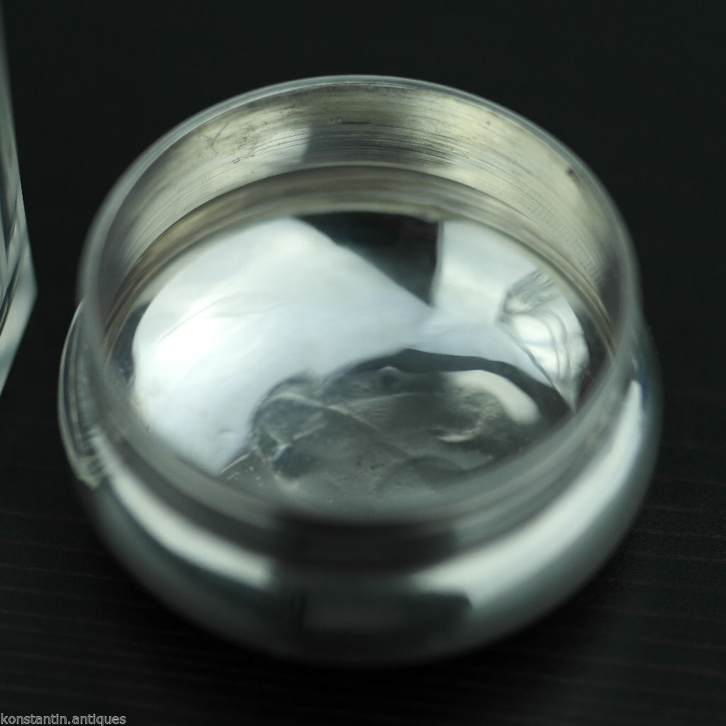 Antiker Londoner Schminktisch aus geschliffenem Glas aus dem Jahr 1927 mit massivem Silberdeckel