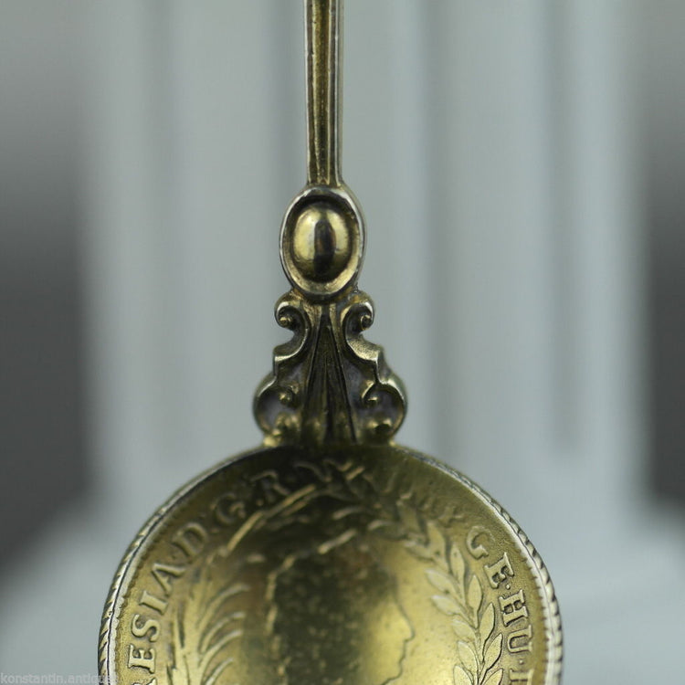 Antiker 1757 vergoldeter 20-Kreuzer-Münzlöffel aus massivem Silber Theresia Österreichisches Kaiserreich 800