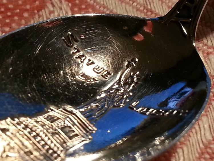 Antiker Löffel aus Sterlingsilber aus dem 20. Jh. New York USA Paye Baker MFG Co