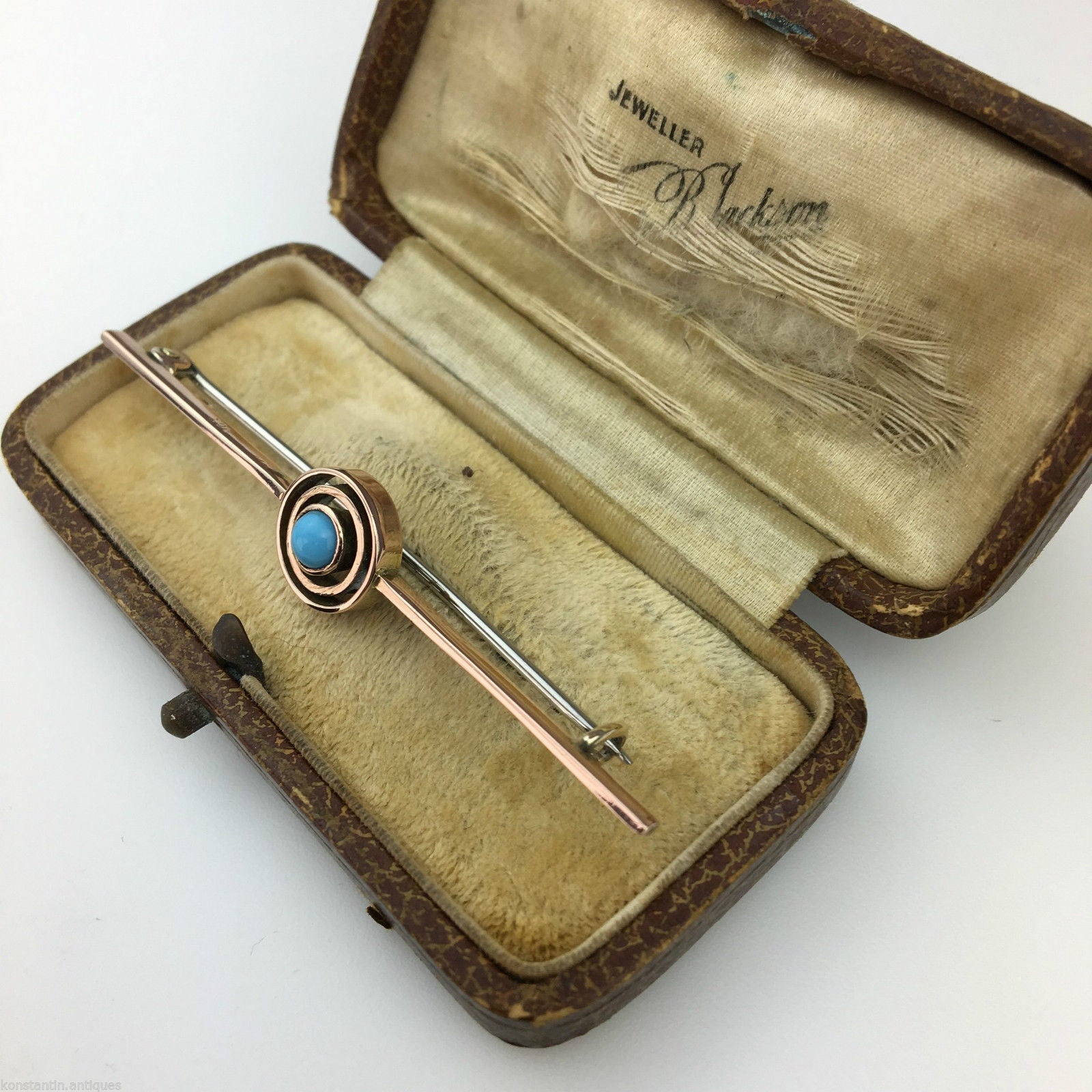 Antique 9ct gold pin bar brooch with turquoise eye from British Empire