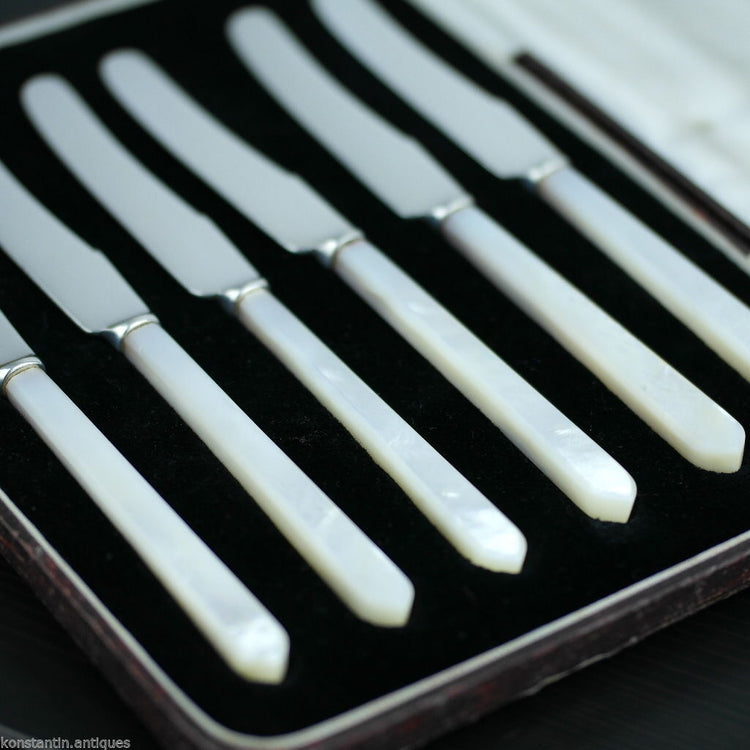 Antikes Set aus sechs Sheffield-Messern aus massivem Silber von 1932 mit Perlmuttgriffen