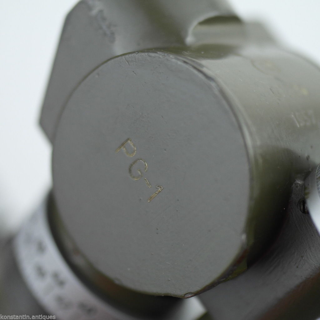 The regimental gun sight PG-1 Panoramic telescope USSR 1957