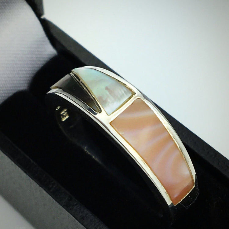 Vintage sterling silver ring with mop inlaid pink white abalone