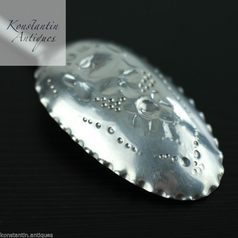 Antigua cuchara de bayas de plata de ley de 1903 Birmingham Nora Victoriana