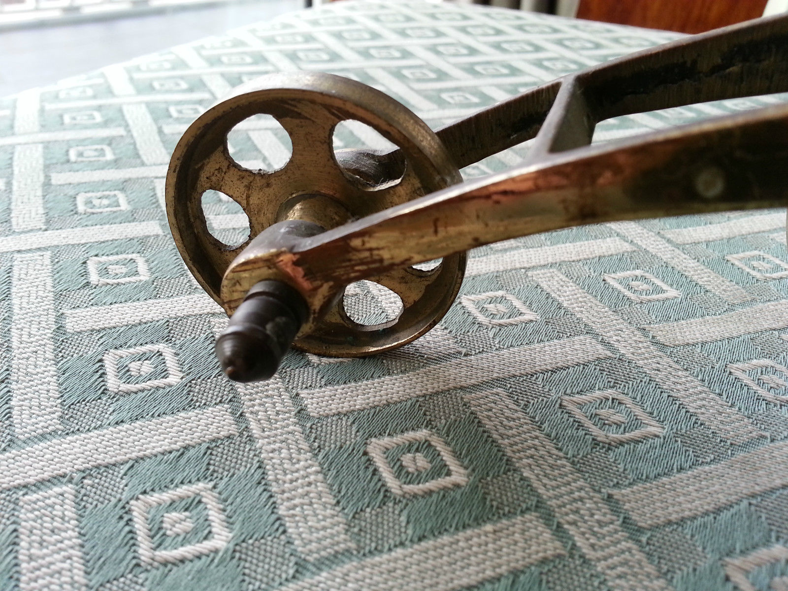 Vintage model Antique cannon brass statue made in British Empire