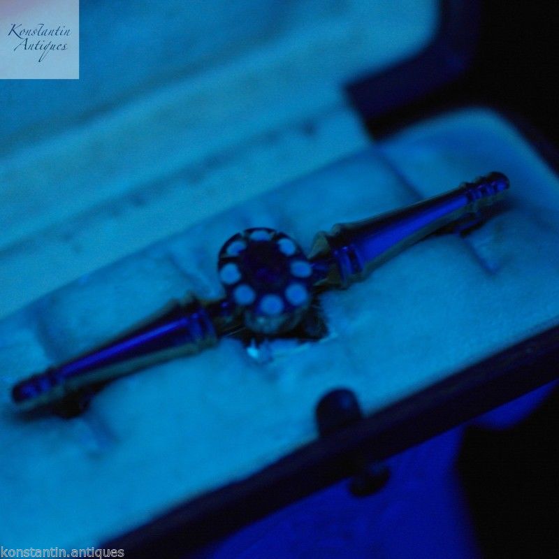 Antiguo broche de oro imperial ruso 56 de 1909 con rubí y perlas - Au Diamant du cap