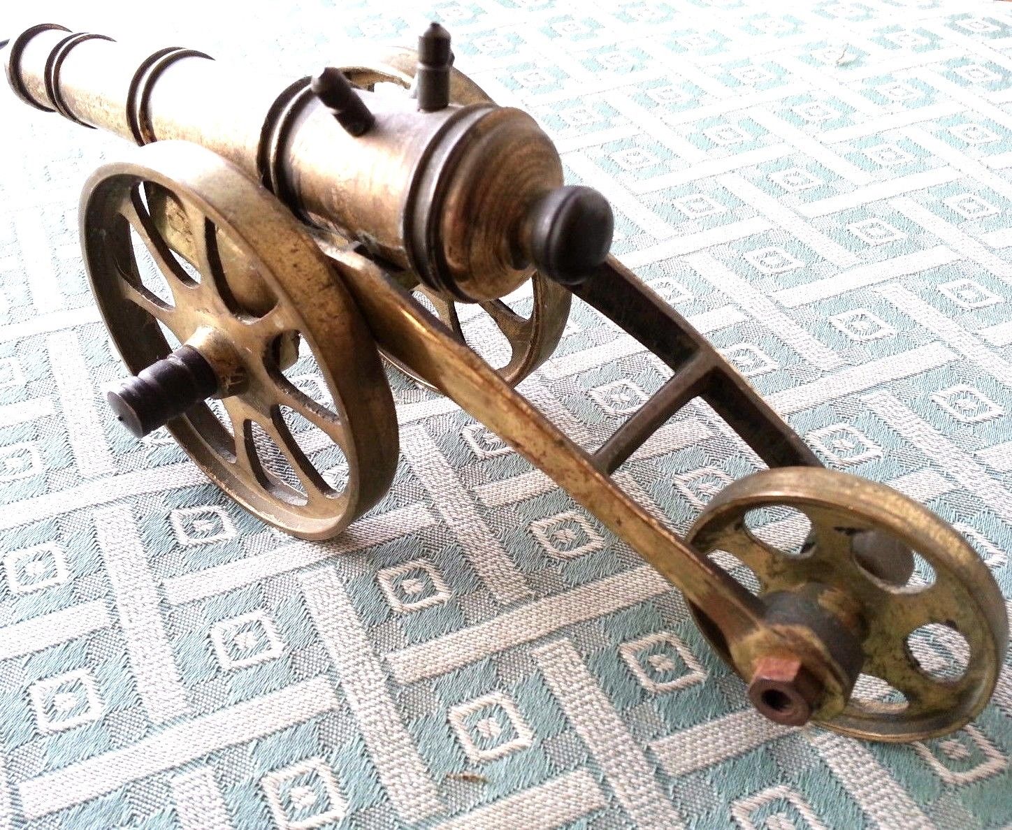 Vintage model Antique cannon brass statue made in British Empire