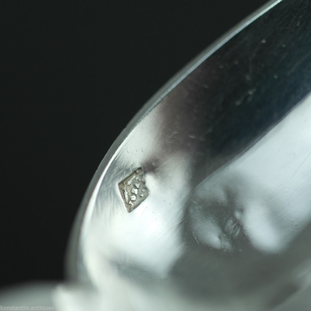 Cuchara antigua de plata maciza de 1838 para triturar azúcar Imperio Francés Minevra 950