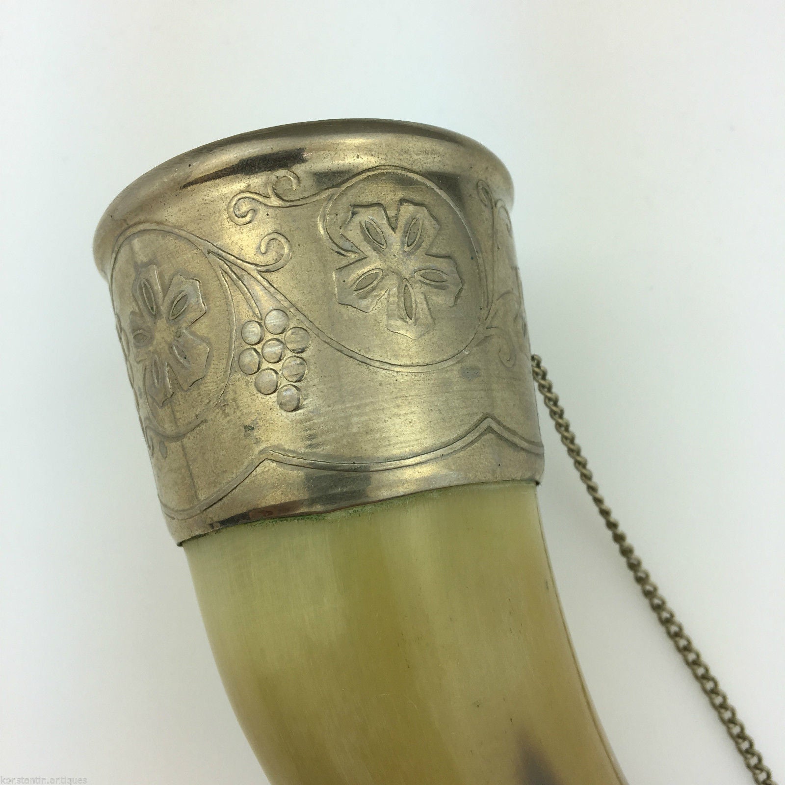 Vintage Kaukasischer Trinkhornbecher für Wein, Wodka, Cognac 