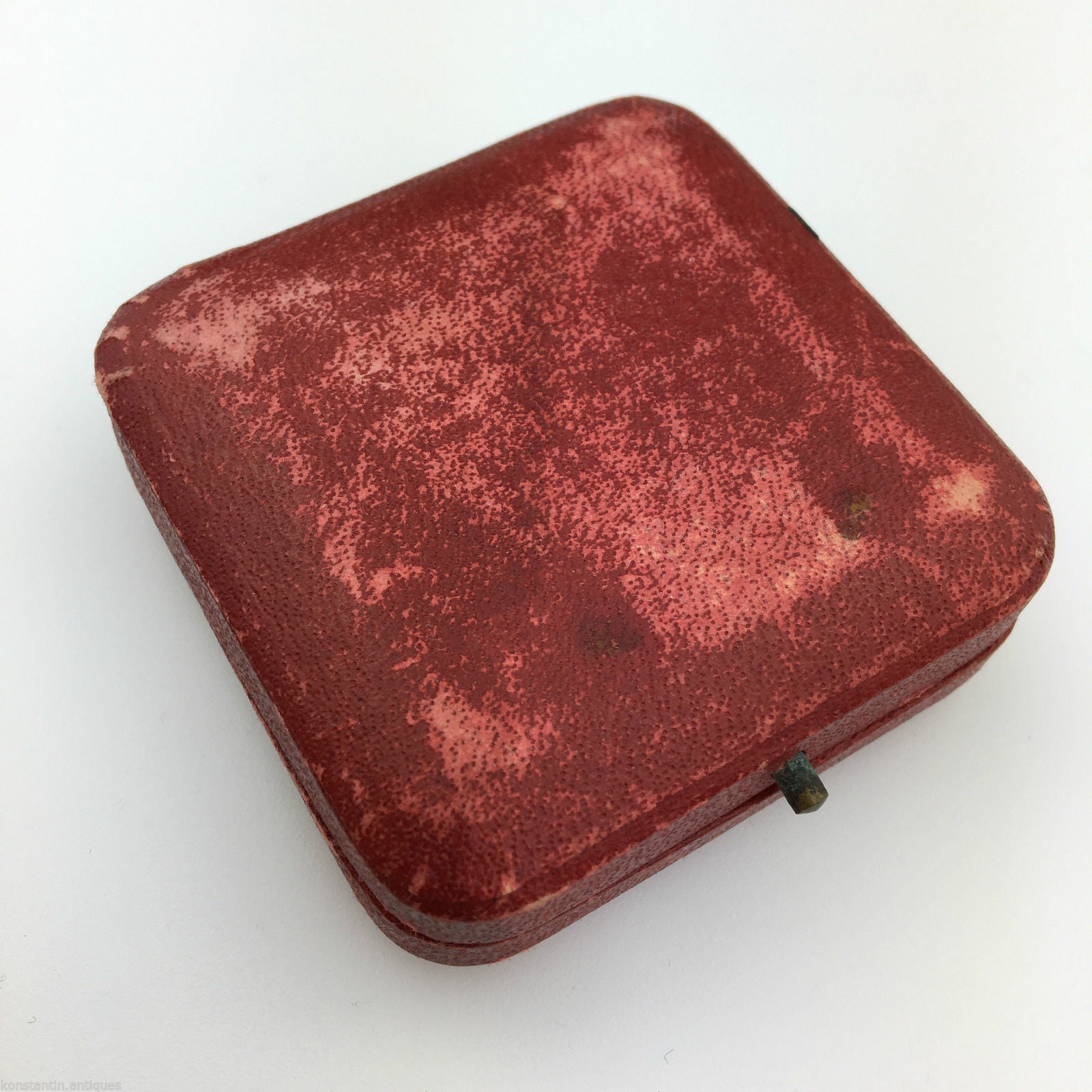 MEDALLA DE LA SOCIEDAD REAL PARA SALVAR VIDA ESTABLECIDA 1891 en caja c.1939