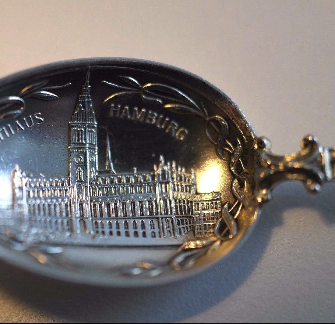 Cuchara de plata maciza esmaltada alemana Rathaus Hamburgo escudo de armas 800 cruz
