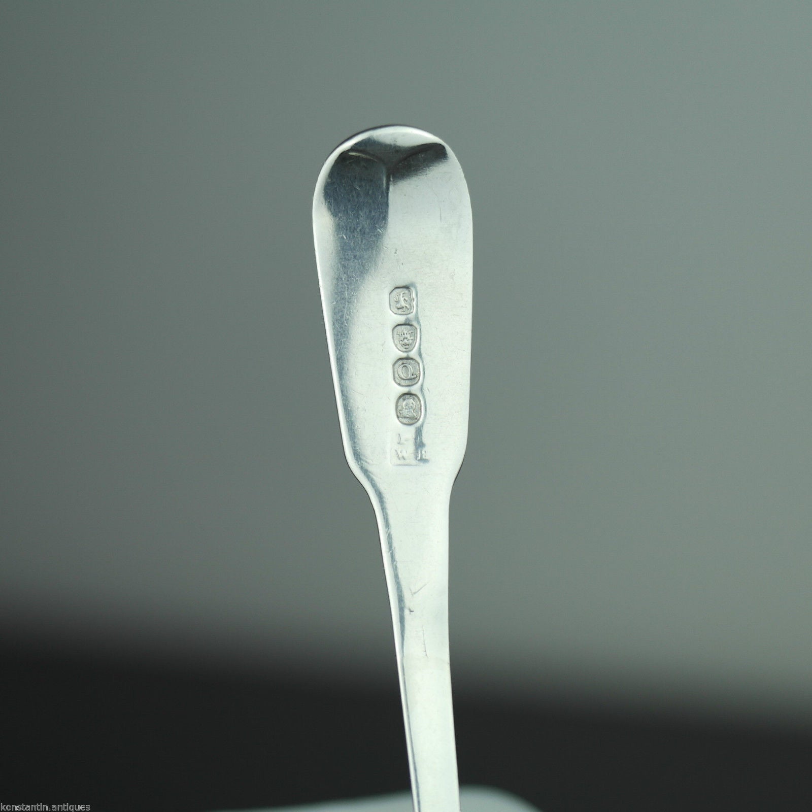 Antiker Tafellöffel aus Sterlingsilber von 1811, London P&amp;W Bateman British Empire