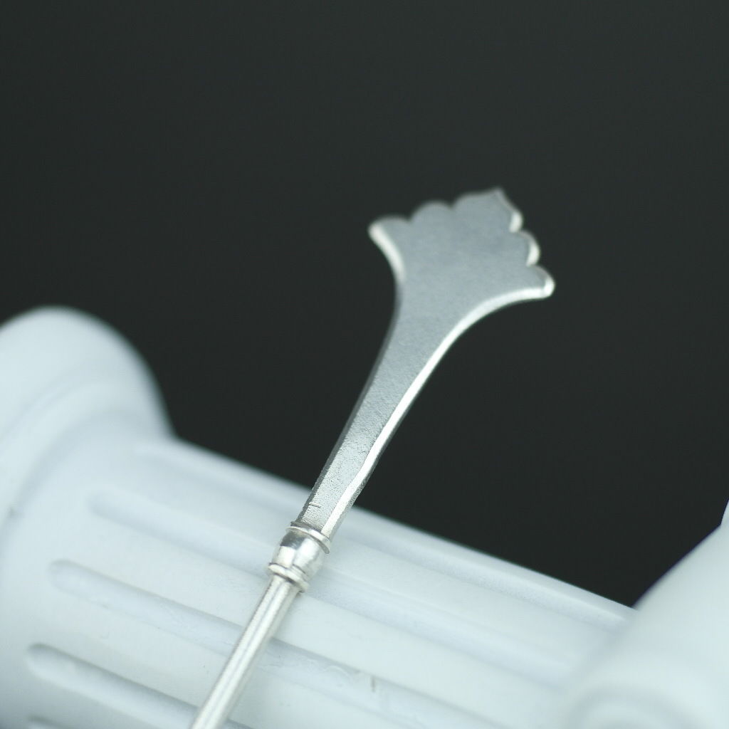 Antiker verzierter Bonbonlöffel aus massivem Silber, Russisches Reich, Kaiser Nikolaus II