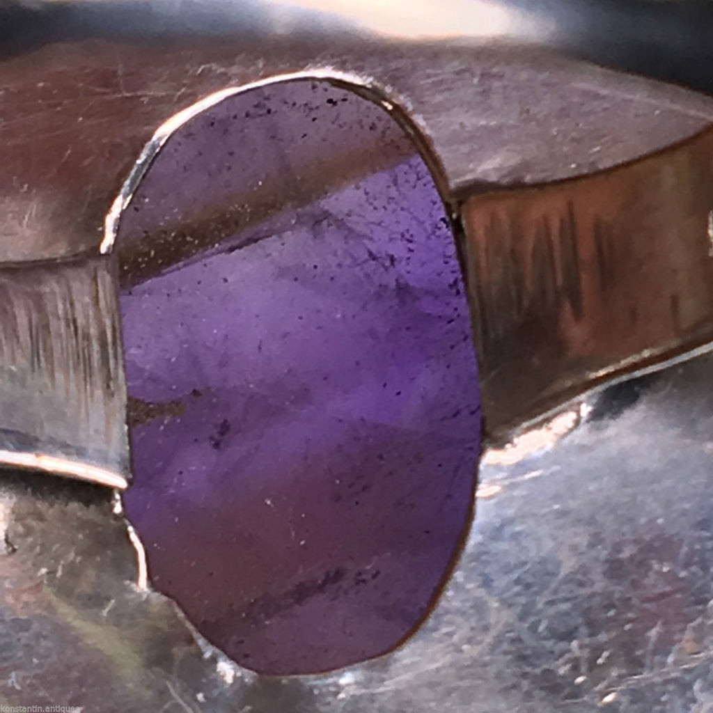 Classic solid silver ring with huge cabochon purple amethyst gemstone
