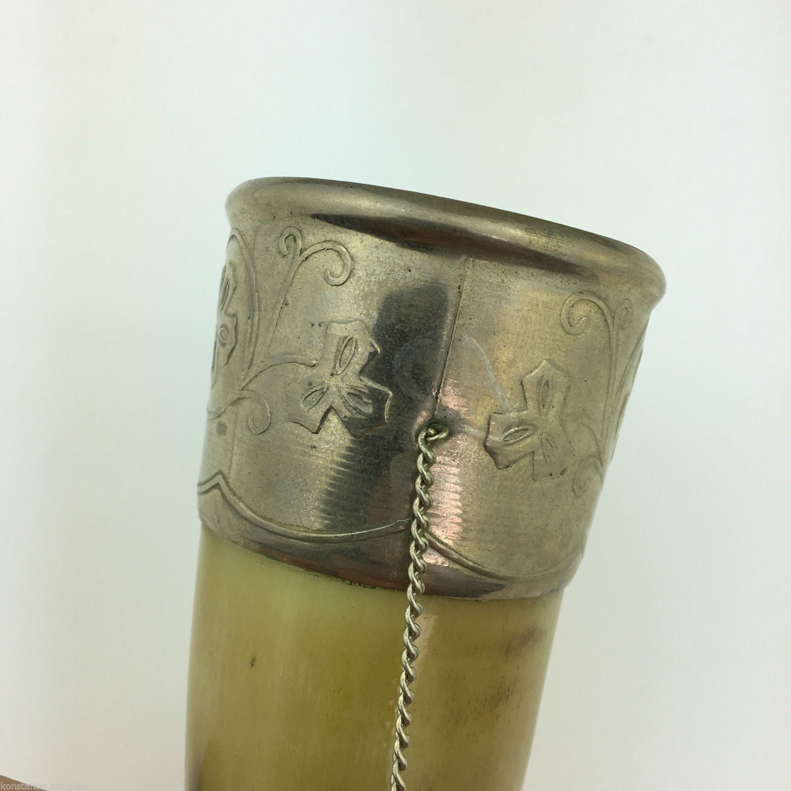 Vintage Kaukasischer Trinkhornbecher für Wein, Wodka, Cognac 