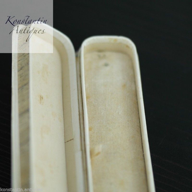 Antique jewellery box for pin brooch, pendant or chain British Empire J.W.Turner