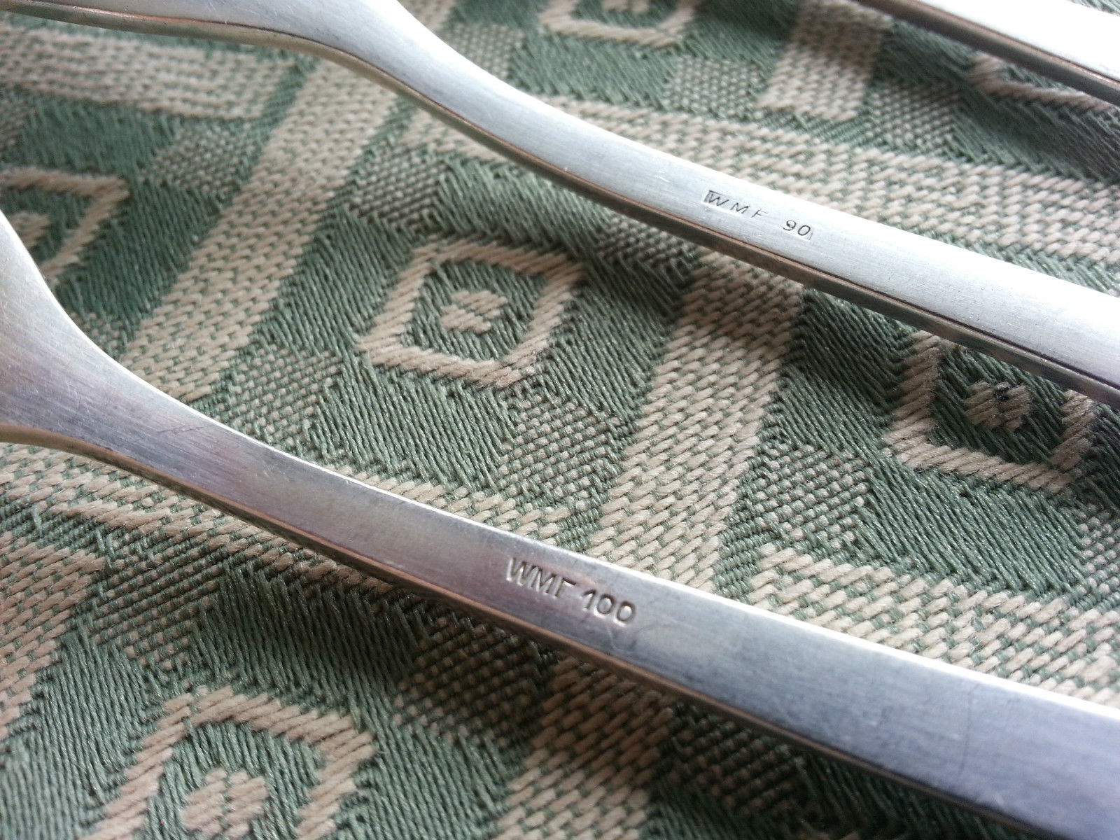 Antikes, versilbertes WMF-Set mit sechs Dessertgabeln von höchster Qualität