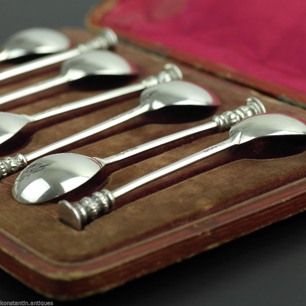 Antique 1916 set solid silver spoons for crushing sugar from Thomas Bradbury