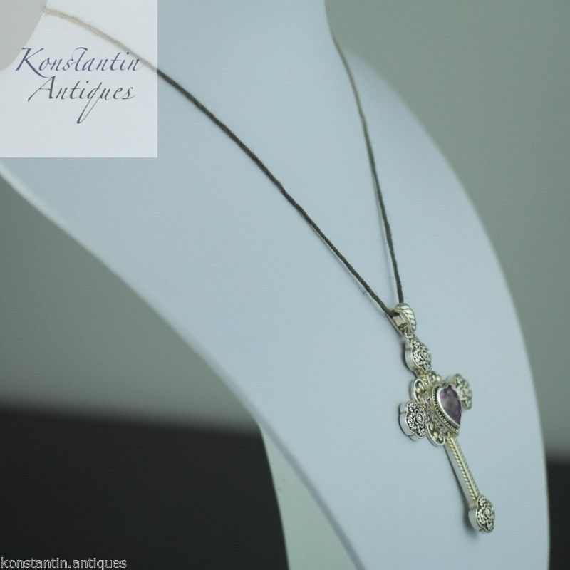 Cruz vintage de plata de primera ley con piedra de ópalo en la cadena 925 Suarti Indonesia