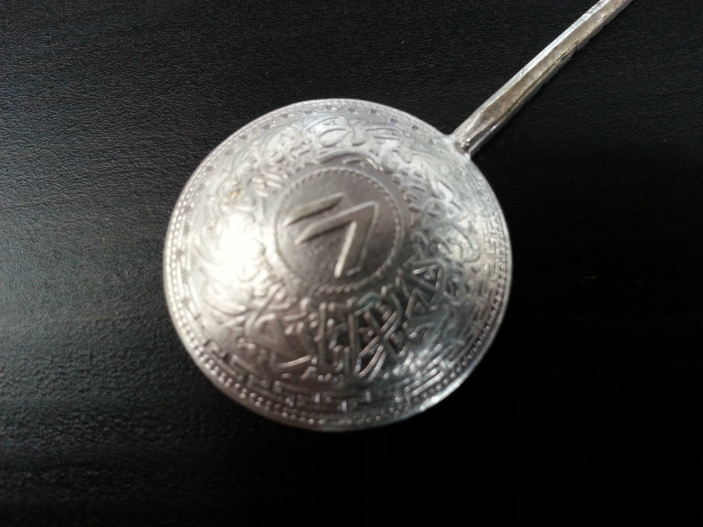 Vintage 1943 solid silver coin spoon 20 thC 8 ANNAS RUPEE INDIA