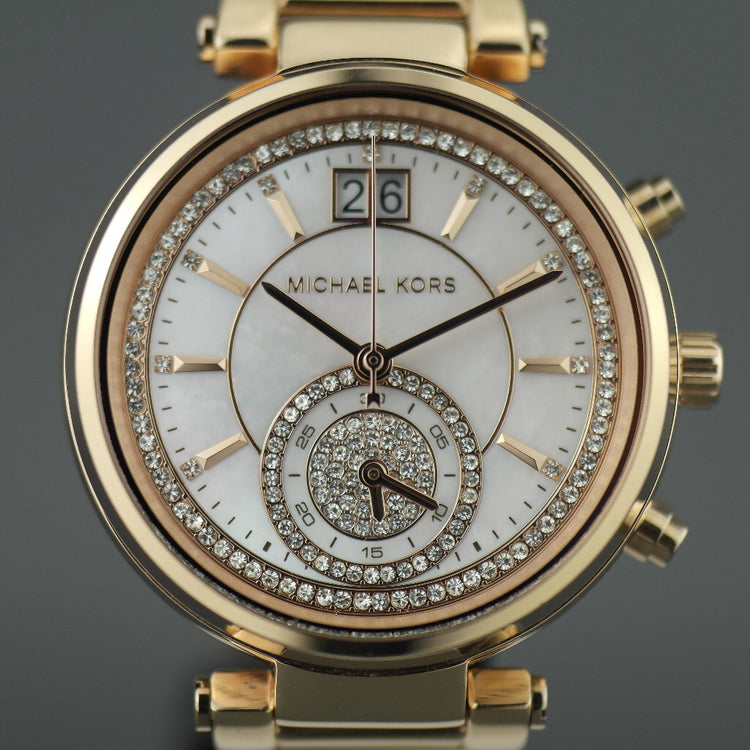Michael Kors Sawyer Swiss made Gold Plated Ladies wristwatch with Nacre and Crystal Pave Dial