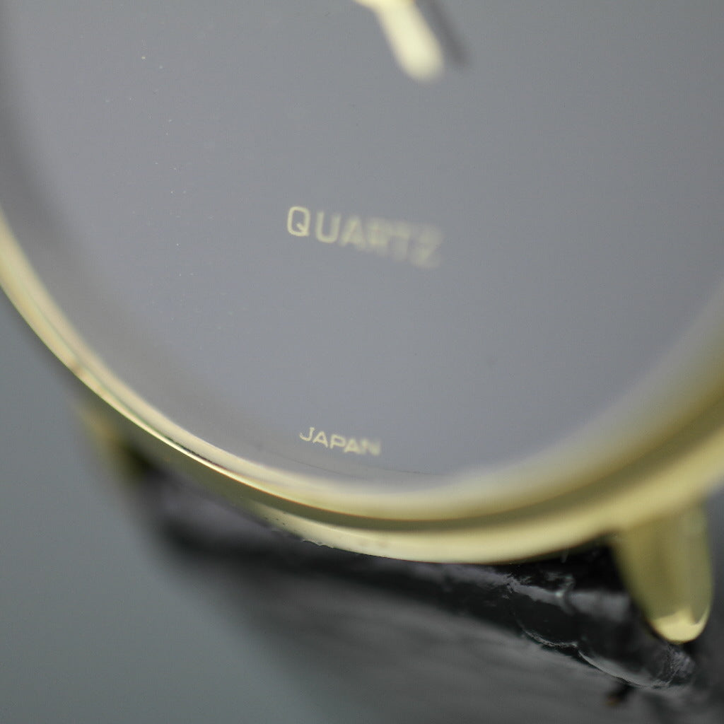 Elegant Oleg Cassini diamond gold plated case ladies wrist watch with black dial