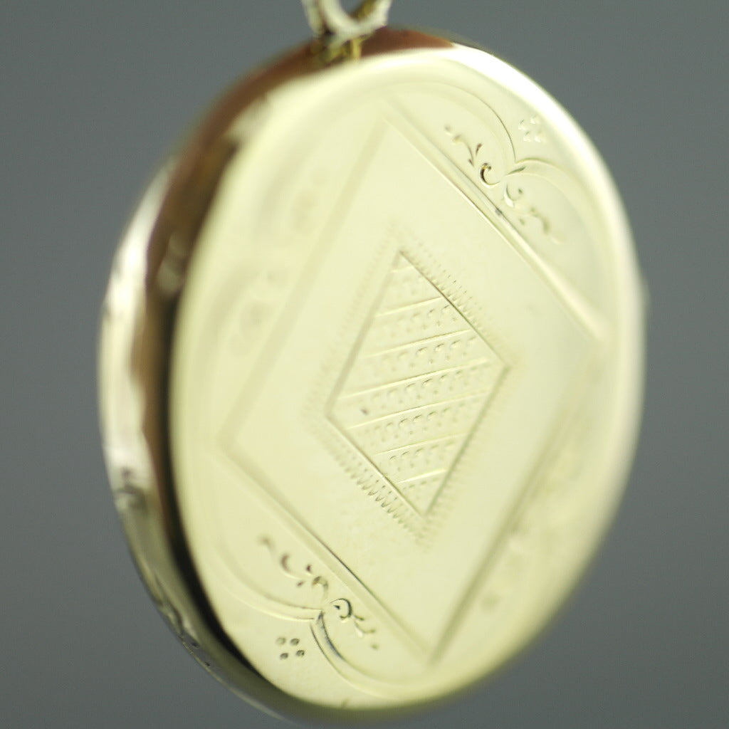 Antique 56 gold pendant locket pyramid sapphire and 12 diamonds Russian Empire