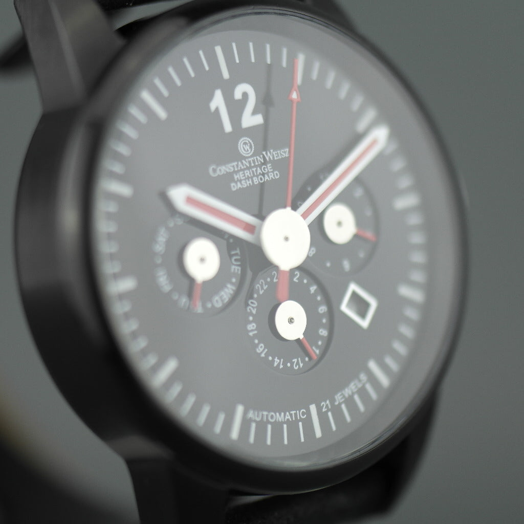 Constantin Weisz Automatik-Armbanduhr im Militärstil mit Datum und Lederarmband