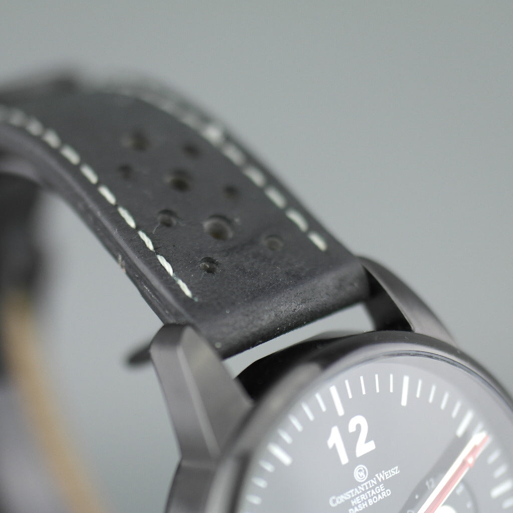 Constantin Weisz Automatik-Armbanduhr im Militärstil mit Datum und Lederarmband