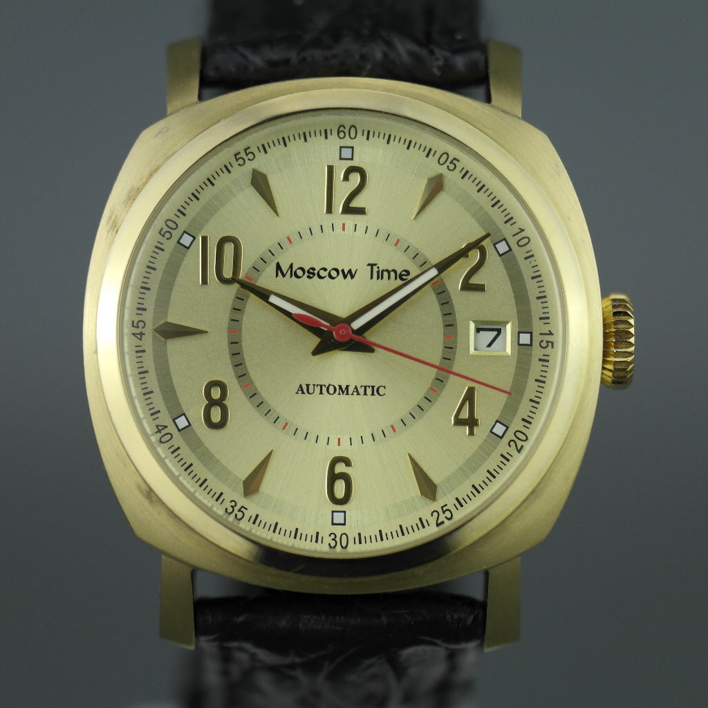 Vergoldete automatische Herrenarmbanduhr „Moscow Time“ mit schwarzem Krokodillederarmband 