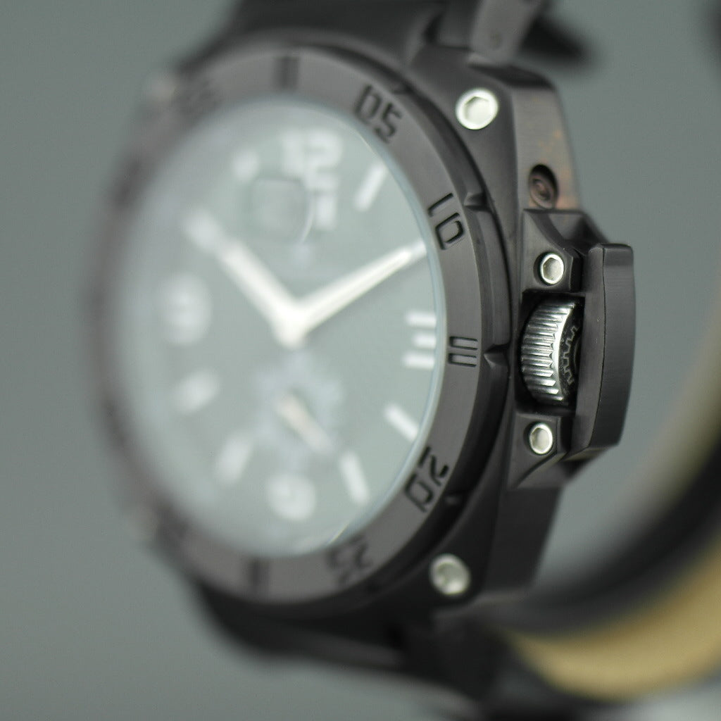 Constantin Weisz 20 jewels Gent's Automatic wrist watch British Rase green dial and leather strap