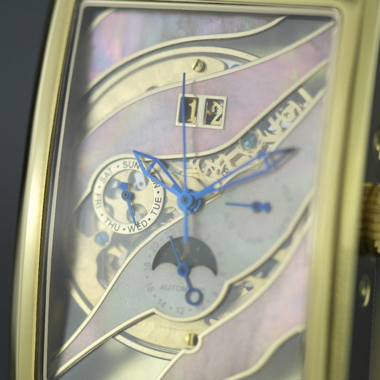 Constantin Weisz Gent's automatische vergoldete Armbanduhr mit Perlmutt-Zifferblatt