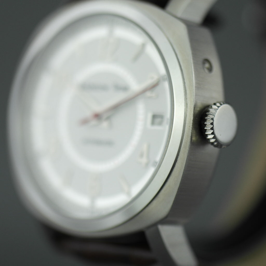 Moscow Time 27 jewels Automatic wrist watch with white dial and brown strap