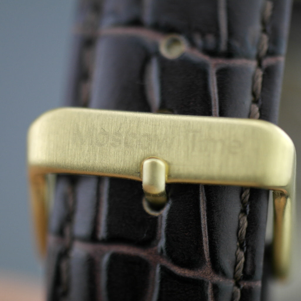 Moskauer Zeit, eine automatische Herrenarmbanduhr mit Weltzeituhr und bronzefarbenem Zifferblatt