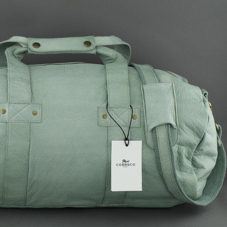 COBB &amp; CO Bolsa deportiva de cuero verde turquesa Bolsa de deporte mediana para gimnasio