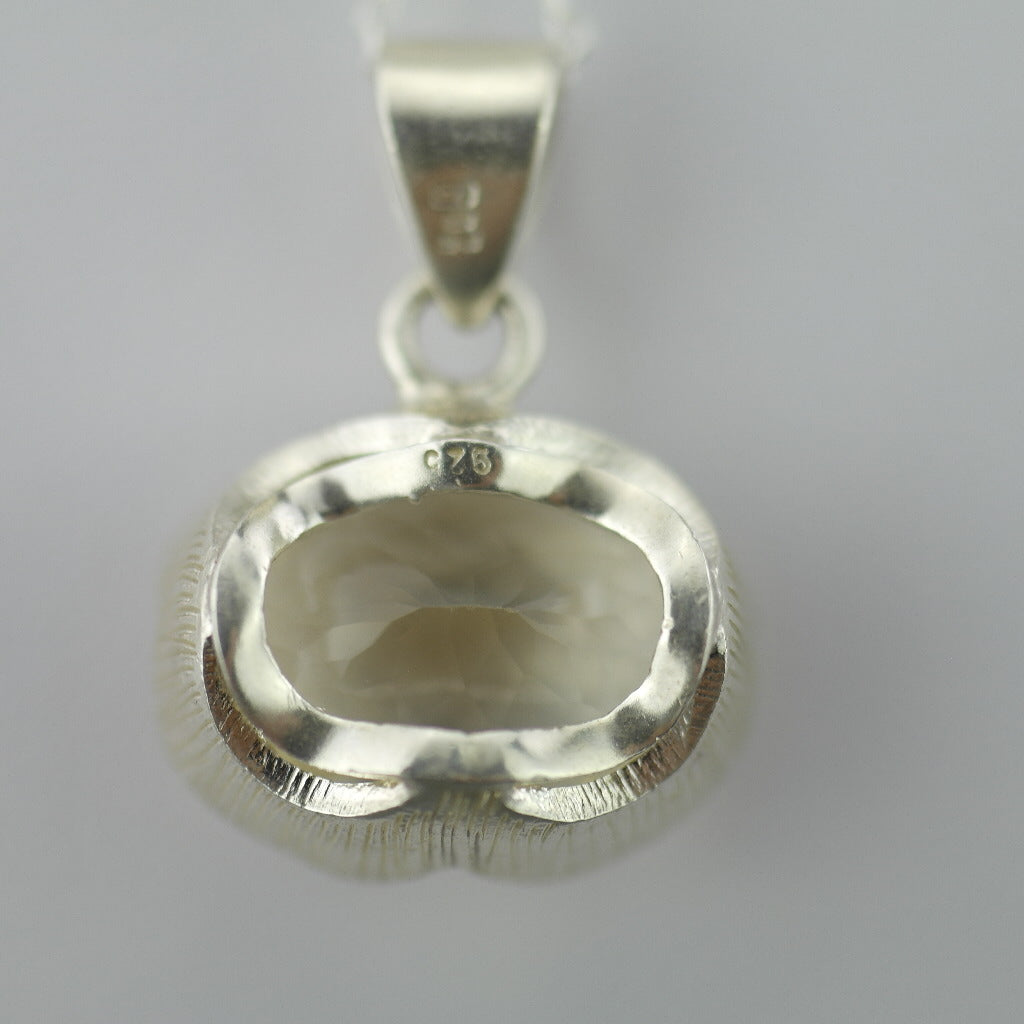 Atemberaubender Citrin-Edelsteinanhänger mit Sterlingsilberkette von „Granatapfel“