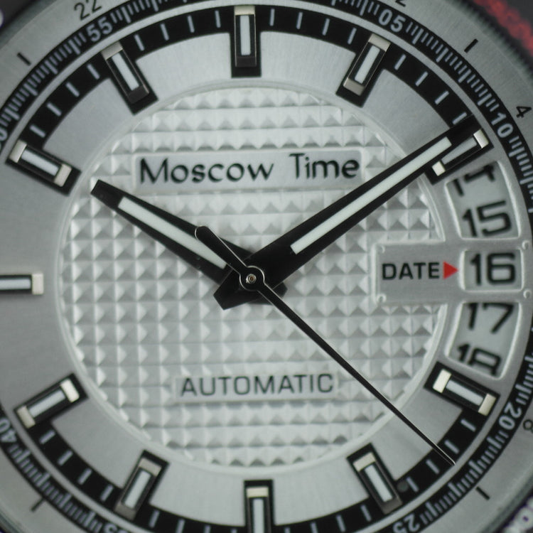 Moskauer Zeit, eine Weltzeituhr. Automatische Herrenarmbanduhr mit Armband